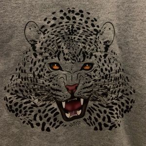 Everyone loves a tee shirt leopard dreams